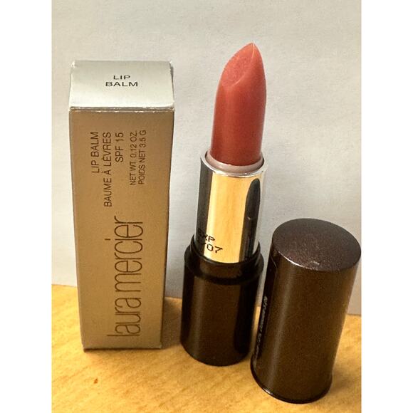 NOS Laura Mercier Lip Balm SPF 15 ex 01/07 - Picture 1 of 4